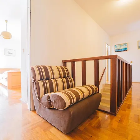 Spacious And Cozy House Bakula *