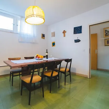 Apartament Spacious And Cozy House Bakula