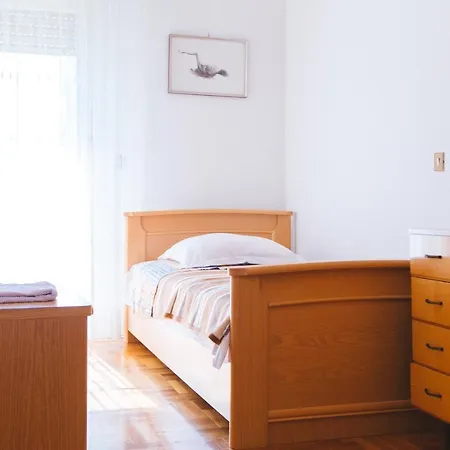 아파트 Spacious And Cozy House Bakula